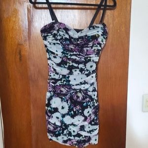 BCBGMAXAZRIA STRAPLESS ROUCHED MINI DRESS